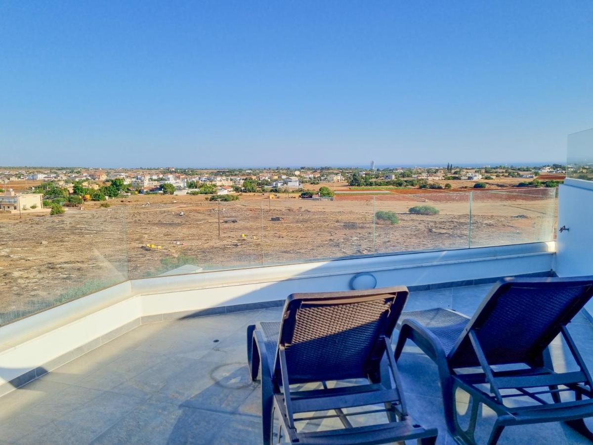 Lucky Strike Apartment Paralimni Zewnętrze zdjęcie
